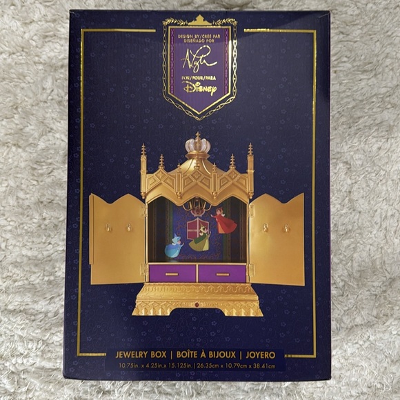 Sleeping Beauty Jewelry Box designed by Ashley Taylor - Picture 12 of 13